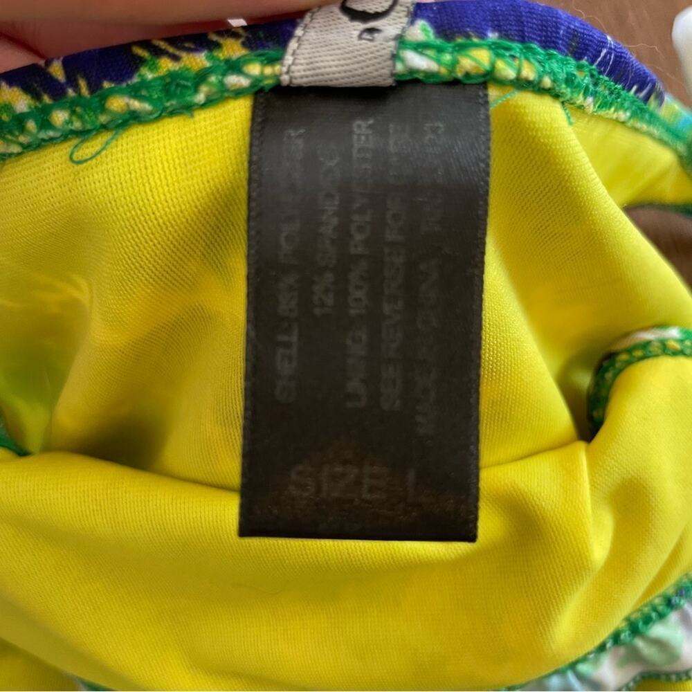 XOXO Colorful Abstract Low Rise String Bikini Bottom Size L - Picture 5 of 6